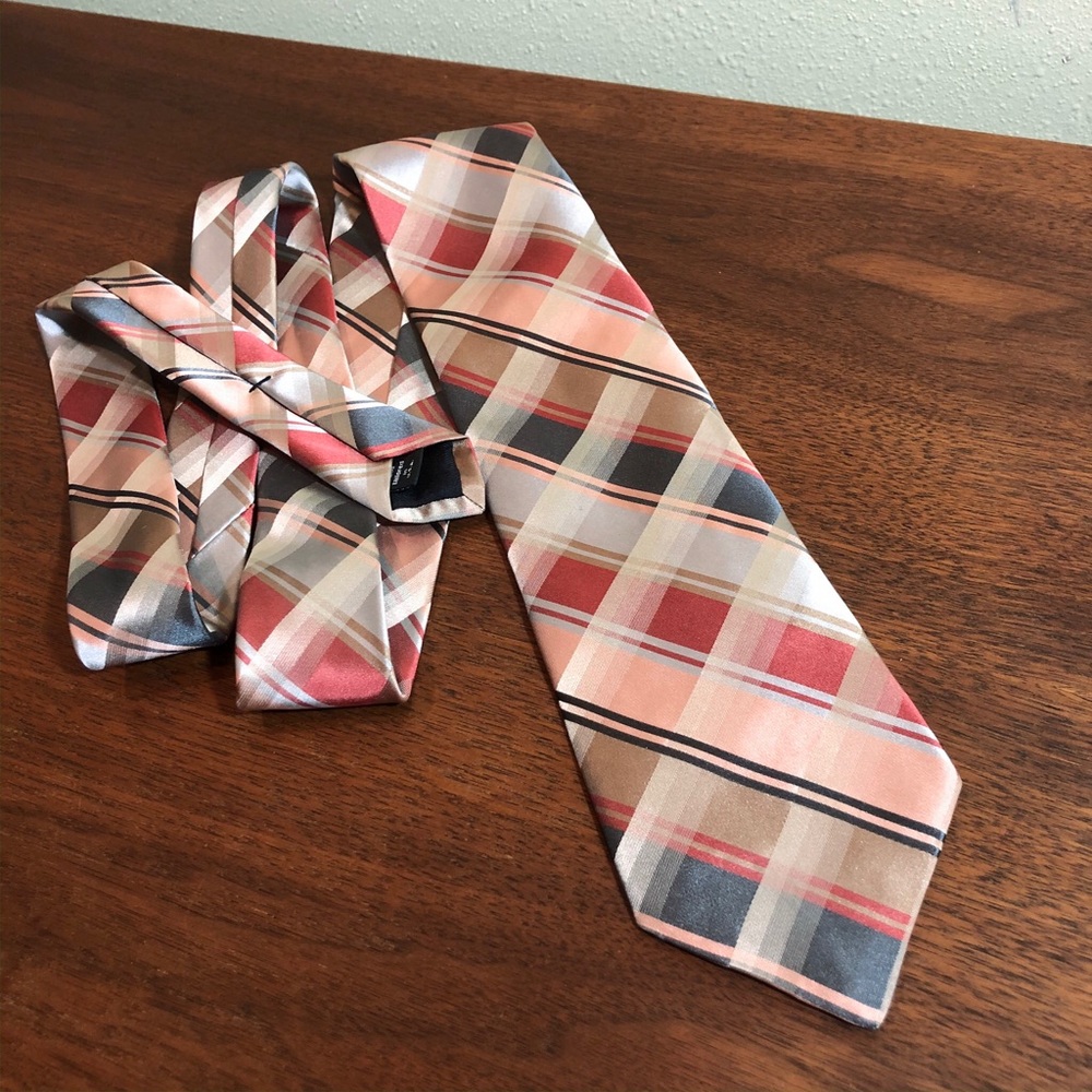 Stunning design MURANO silk tie